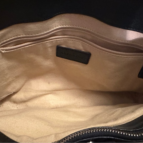 Black leather Cocinelle purse with detachable shoulder strap. - Picture 7 of 10